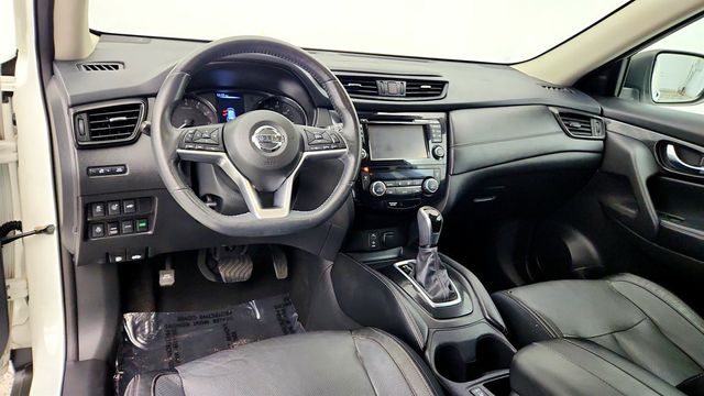 2017 Nissan Rogue 2017.5 AWD SL w/ Premium Package - 23040008 - 12