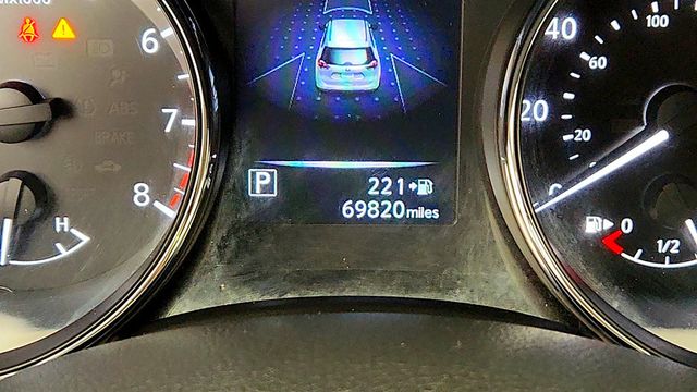2017 Nissan Rogue 2017.5 AWD SL w/ Premium Package - 23040008 - 15