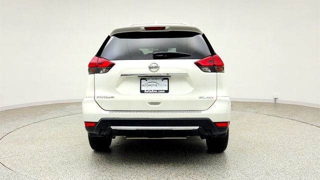 2017 Nissan Rogue 2017.5 AWD SL w/ Premium Package - 23040008 - 5