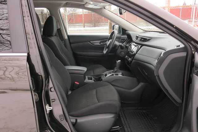 2017 Nissan Rogue 2017.5 AWD SV - 22980411 - 13