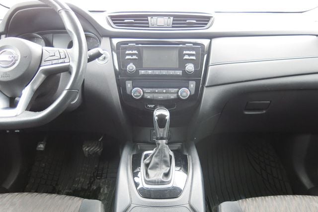 2017 Nissan Rogue 2017.5 AWD SV - 22980411 - 24