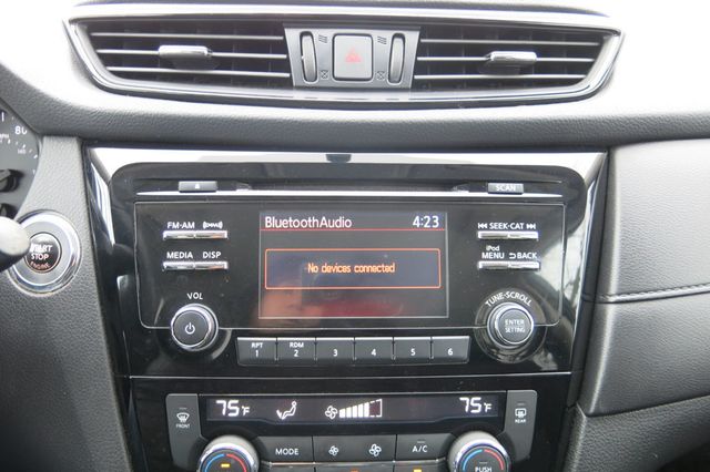 2017 Nissan Rogue 2017.5 AWD SV - 22980411 - 27