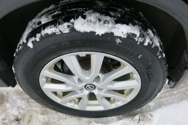 2017 Nissan Rogue 2017.5 AWD SV - 22980411 - 32