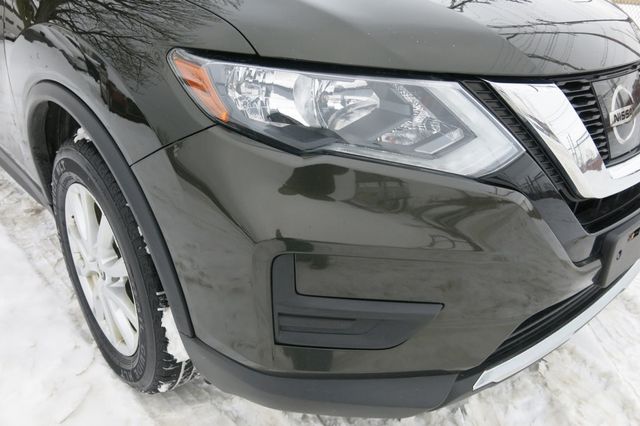 2017 Nissan Rogue 2017.5 AWD SV - 22980411 - 37