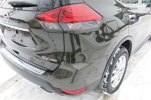 2017 Nissan Rogue 2017.5 AWD SV - 22980411 - 38