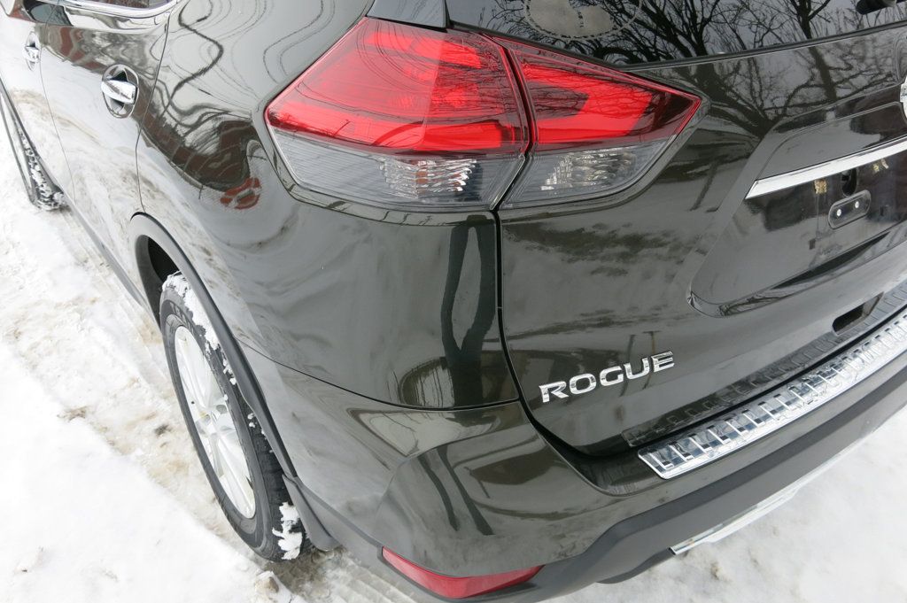 2017 Nissan Rogue 2017.5 AWD SV - 22980411 - 39