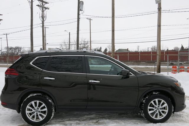 2017 Nissan Rogue 2017.5 AWD SV - 22980411 - 4