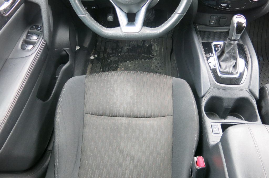 2017 Nissan Rogue 2017.5 AWD SV - 22980411 - 55