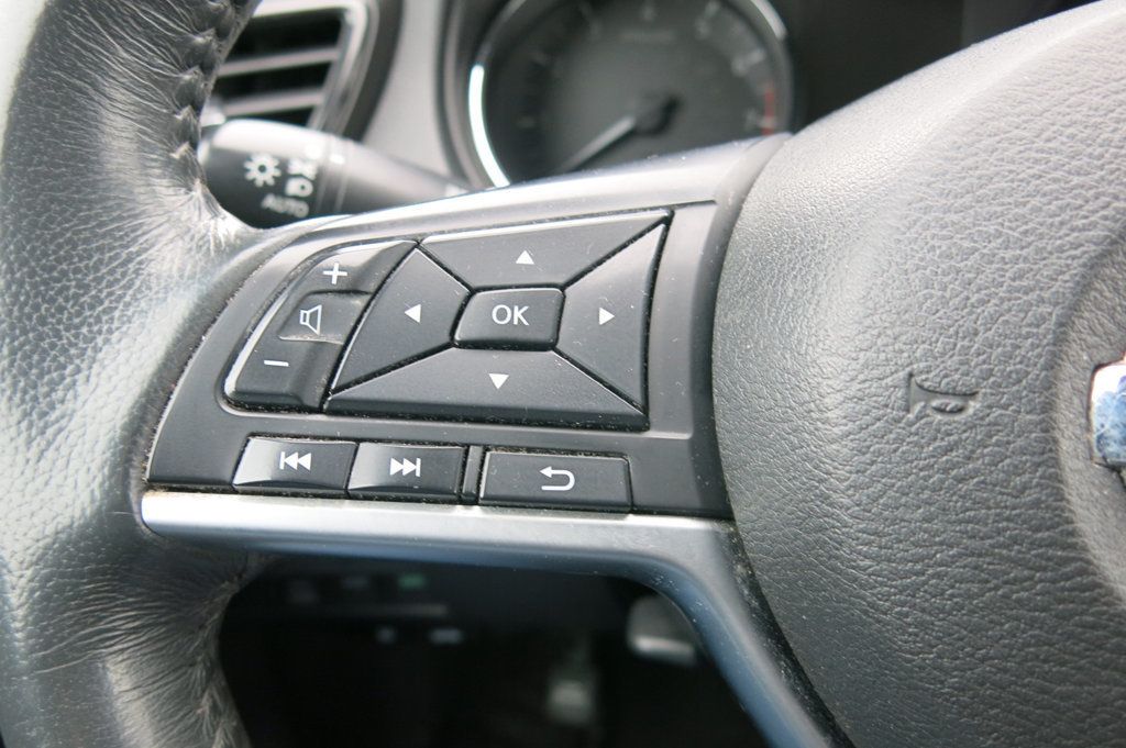 2017 Nissan Rogue 2017.5 AWD SV - 22980411 - 66