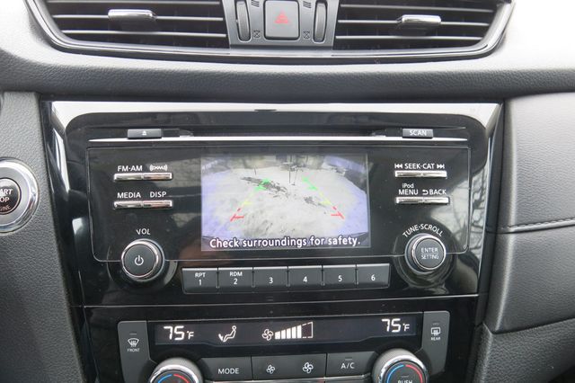 2017 Nissan Rogue 2017.5 AWD SV - 22980411 - 71