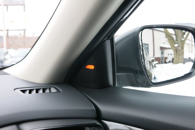 2017 Nissan Rogue 2017.5 AWD SV - 22980411 - 86