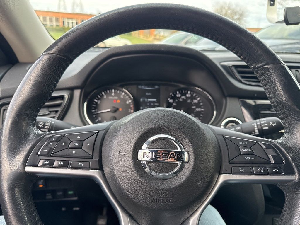 2017 Nissan Rogue 2017.5 AWD SV - 22944583 - 10