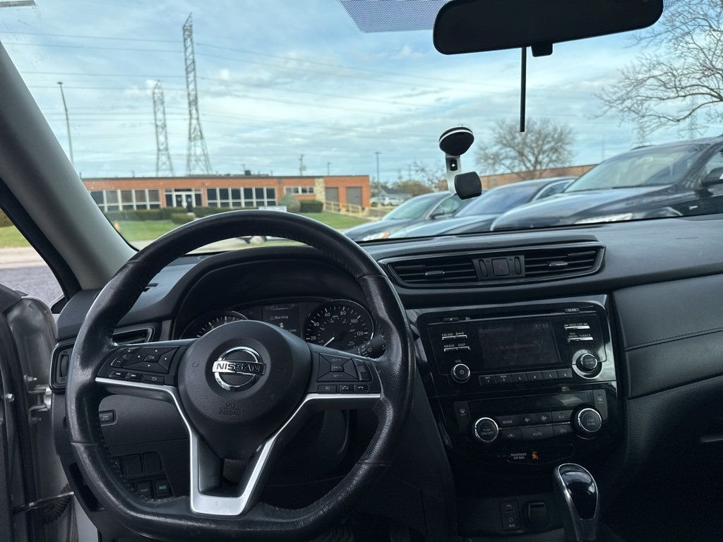 2017 Nissan Rogue 2017.5 AWD SV - 22944583 - 7