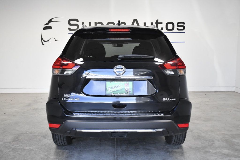 2017 Nissan Rogue 2017.5 AWD SV - 23083976 - 4