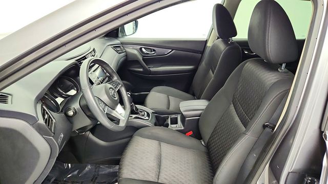 2017 Nissan Rogue 2017.5 AWD SV - 22972361 - 18