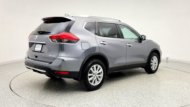 2017 Nissan Rogue 2017.5 AWD SV - 22972361 - 4