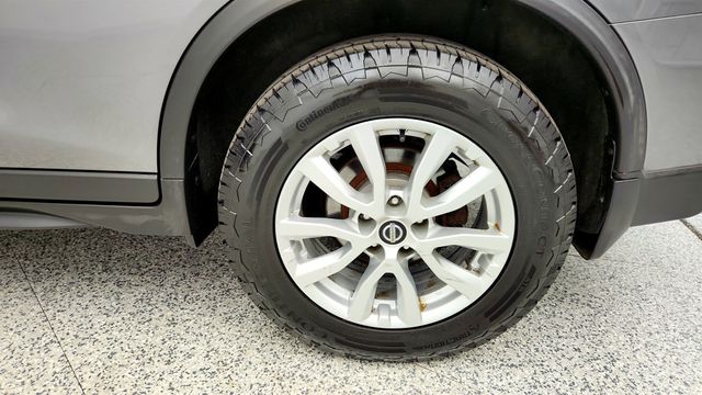 2017 Nissan Rogue 2017.5 AWD SV - 22972361 - 8