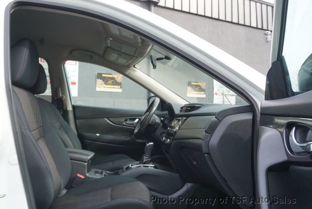 2017 Nissan Rogue 2017.5 AWD SV - 22975951 - 10