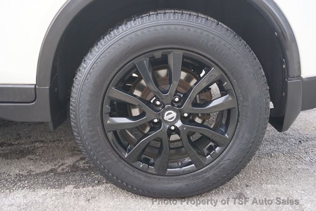 2017 Nissan Rogue 2017.5 AWD SV - 22975951 - 13