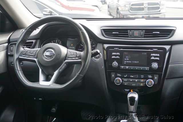 2017 Nissan Rogue 2017.5 AWD SV - 22975951 - 14