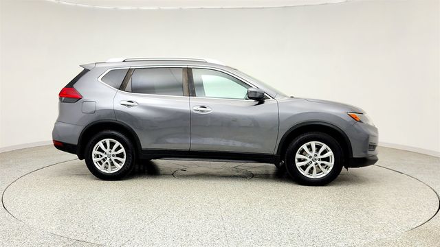 2017 Nissan Rogue 2017.5 AWD SV w/ SV Premium Package & Navigation - 23042569 - 3