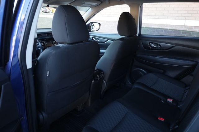 2017 Nissan Rogue 2017.5 FWD S - 22925255 - 18