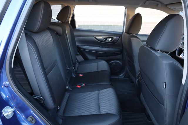 2017 Nissan Rogue 2017.5 FWD S - 22925255 - 23