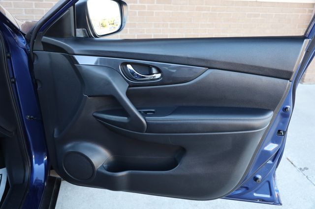 2017 Nissan Rogue 2017.5 FWD S - 22925255 - 25