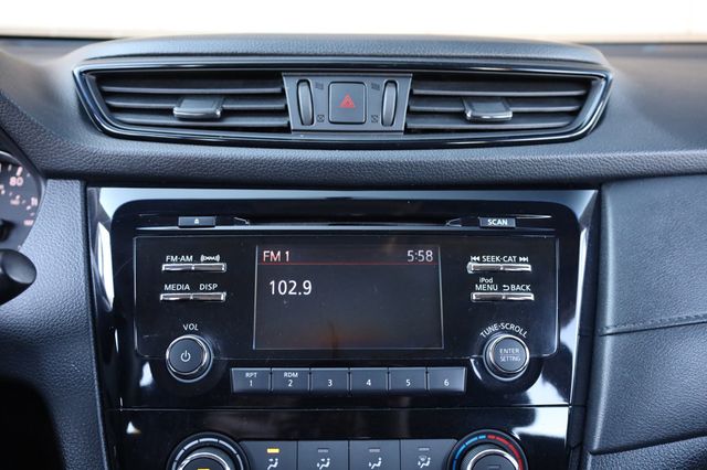 2017 Nissan Rogue 2017.5 FWD S - 22925255 - 36