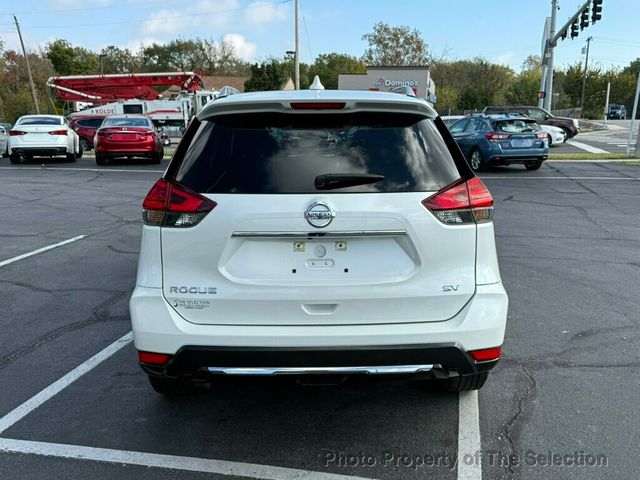 2017 Nissan Rogue 2017.5 FWD SV W/SV PREMIUM PACKAGE & NAVIGATION - 22937622 - 12
