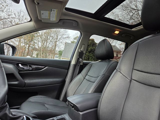 2017 Nissan Rogue AWD SL - 22955602 - 10