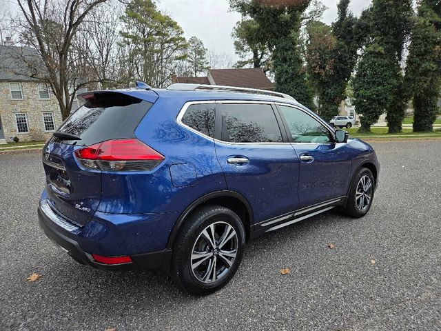 2017 Nissan Rogue AWD SL - 22955602 - 4