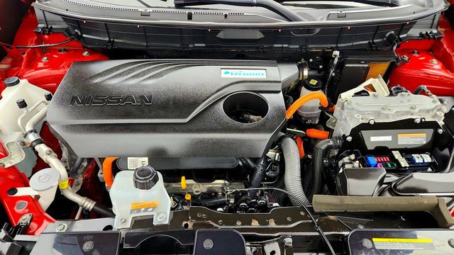 2017 Nissan Rogue AWD SL Hybrid w/ Premium Pkg - 23063809 - 27