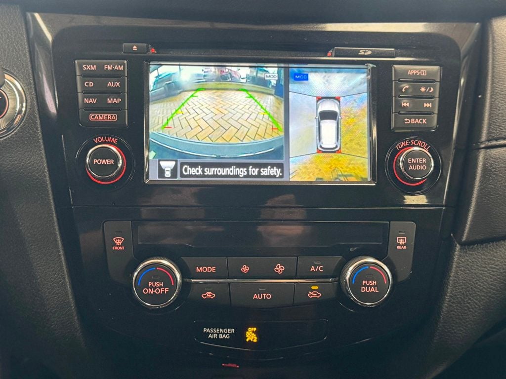 2017 Nissan Rogue AWD SV photo 20
