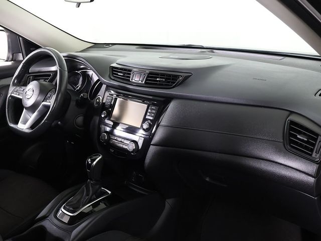 2017 Nissan Rogue AWD SV - 23057649 - 28
