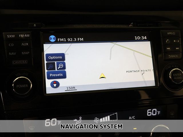 2017 Nissan Rogue AWD SV - 23057649 - 2