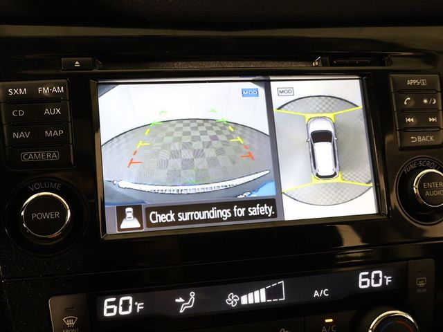 2017 Nissan Rogue AWD SV - 23057649 - 46