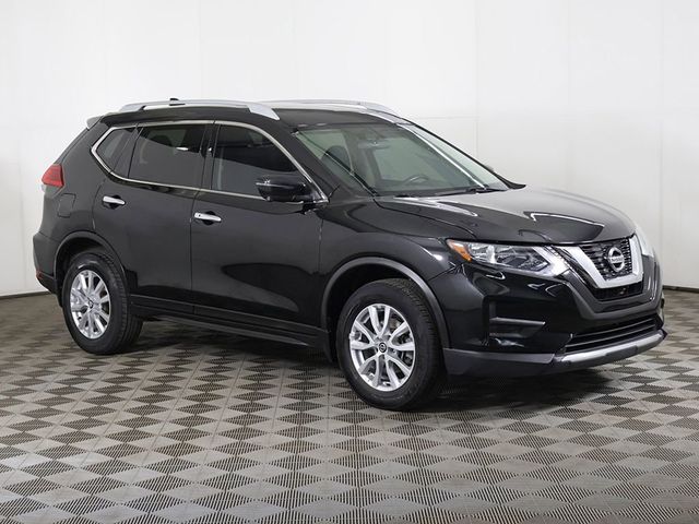 2017 Nissan Rogue AWD SV - 23057649 - 54