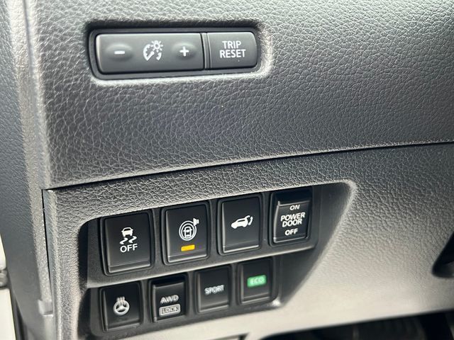 2017 Nissan Rogue AWD SV - 23070733 - 20