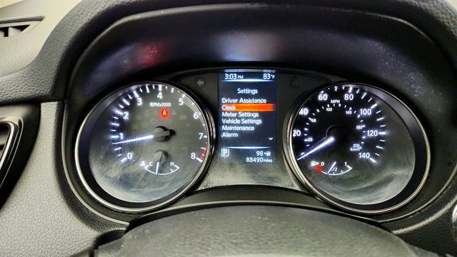 2017 Nissan Rogue AWD SV - 23028897 - 13
