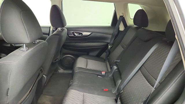 2017 Nissan Rogue AWD SV - 23028897 - 18