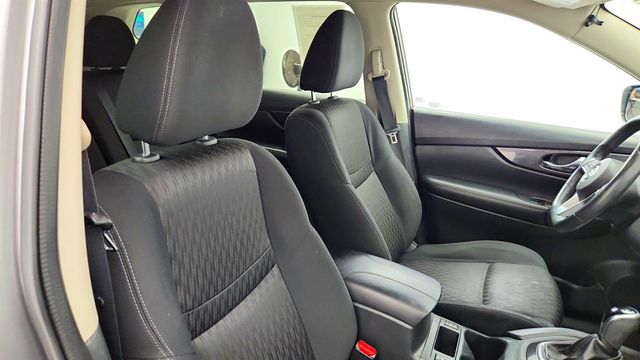 2017 Nissan Rogue AWD SV - 23028897 - 20