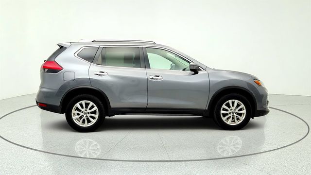 2017 Nissan Rogue AWD SV - 23028897 - 3