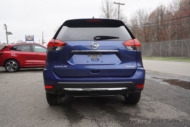 2017 Nissan Rogue AWD SV - 23007697 - 5