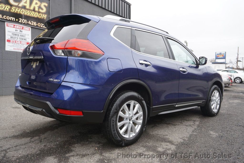 2017 Nissan Rogue AWD SV - 23007697 - 6