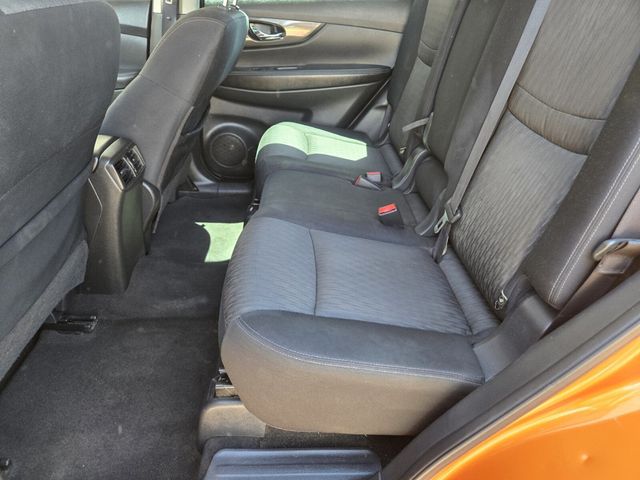 2017 Nissan Rogue FWD S - 22949392 - 8