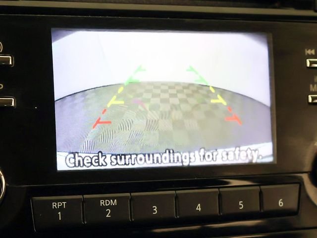 2017 Nissan Rogue FWD S - 23012080 - 38
