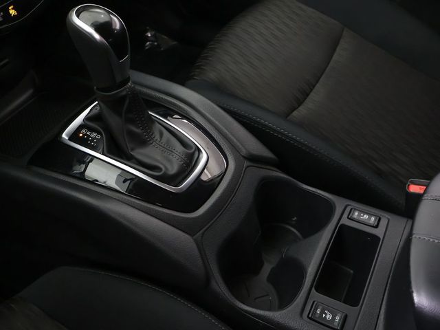 2017 Nissan Rogue FWD S - 23012080 - 41