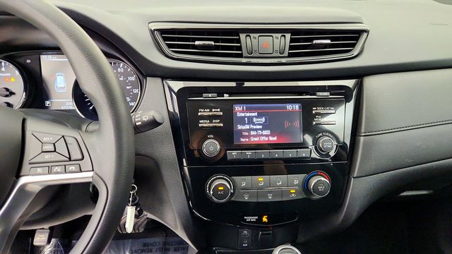 2017 Nissan Rogue FWD S - 23091262 - 16