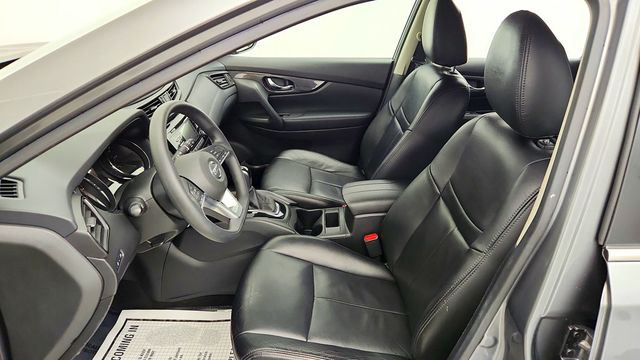 2017 Nissan Rogue FWD S - 23091262 - 17